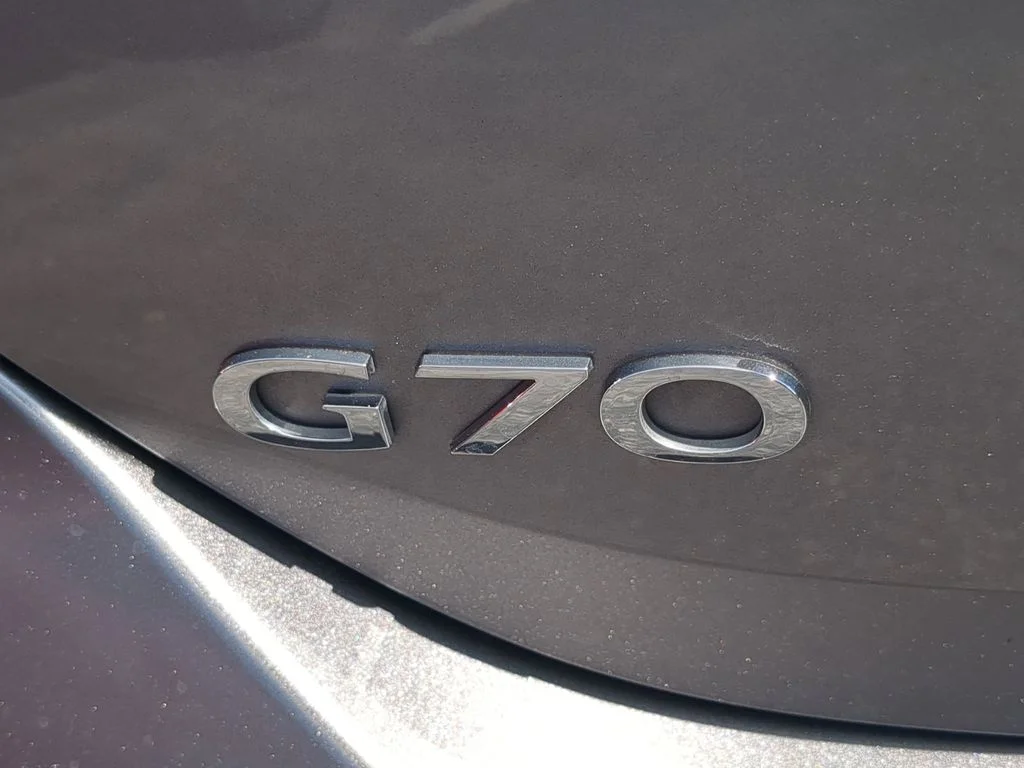 Used 2026 Silver Genesis 2.5T image 10