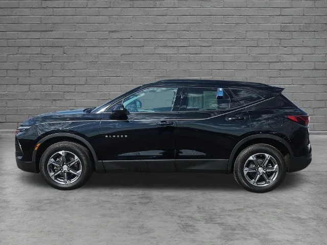 Used 2024 Black Chevrolet 2LT image 2