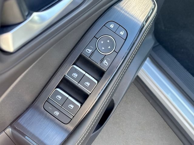 2022 Nissan Rogue SL - Photo 11