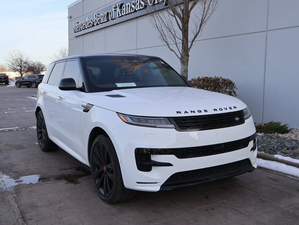 2025 Land Rover Range Rover Sport P530 Dynamic SE's photo