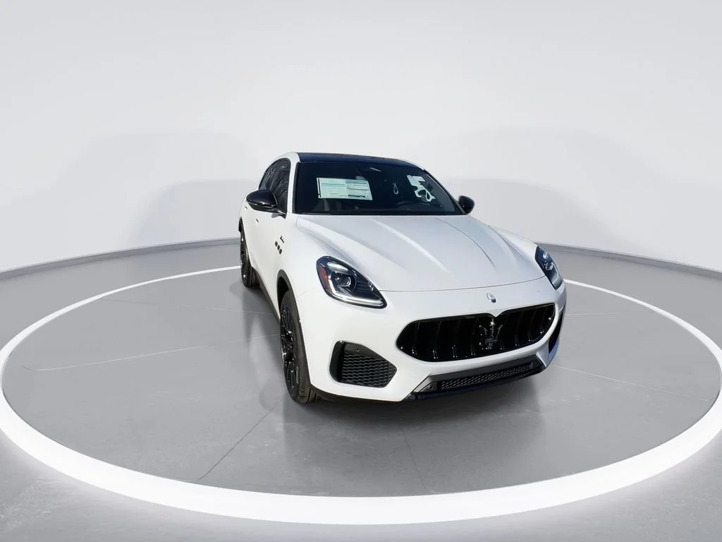 New 2025 Bianco Maserati Modena image 4