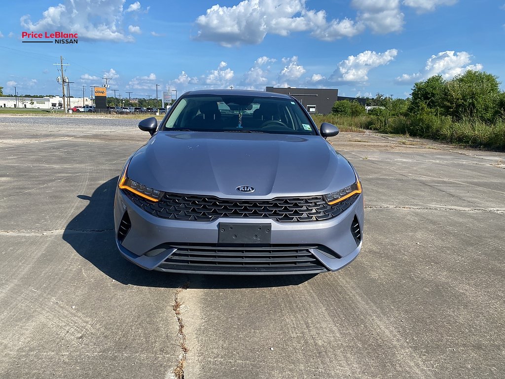 Used 2021 Everlasting Silver Kia LXS image 2
