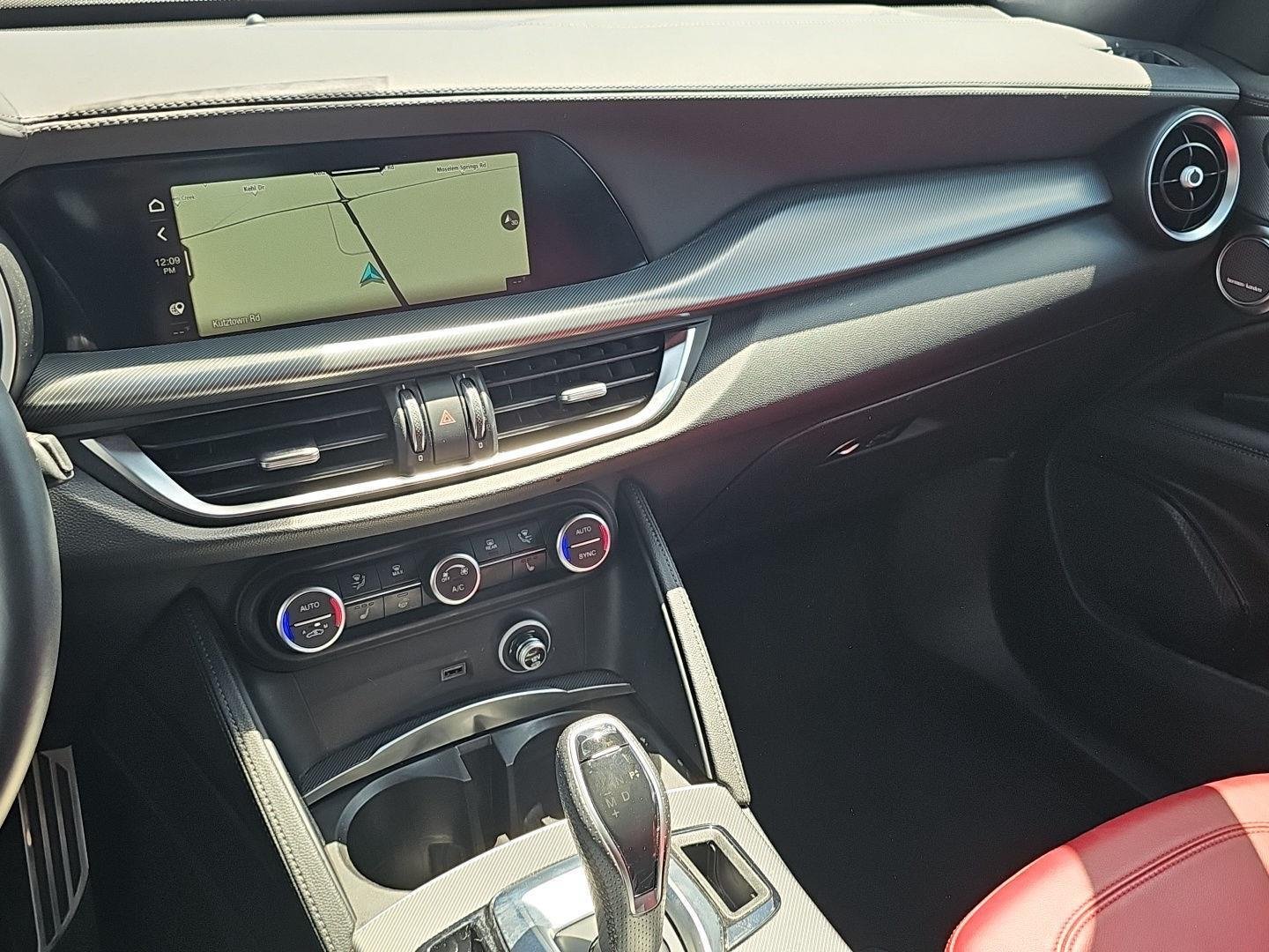 Used 2024 Alfa White Alfa Romeo Veloce image 16