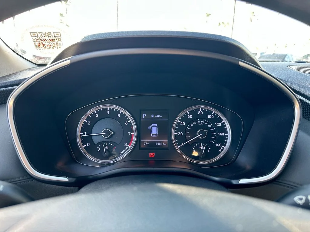 Used 2020 Brown Hyundai SE image 5