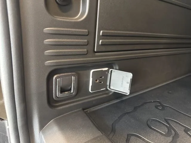 2026 GMC HUMMER EV 2X - Photo 35