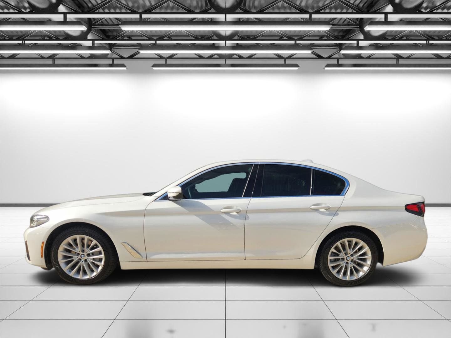 Used 2022 Mineral White Metallic BMW 530i image 6