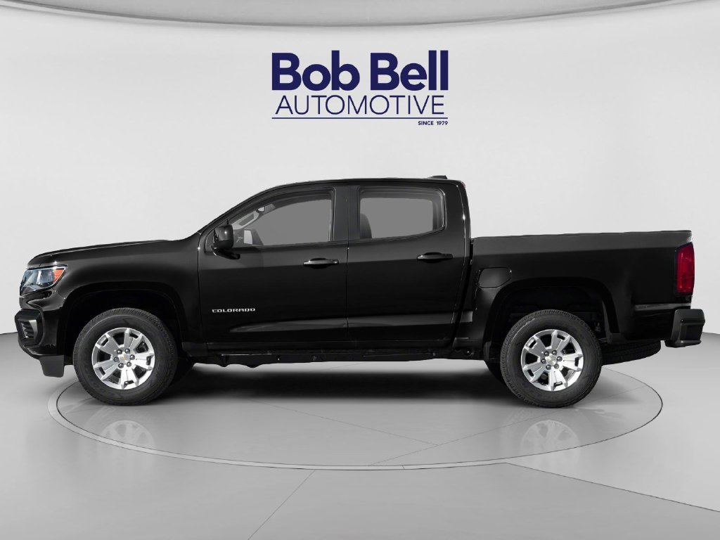 Used 2022 Black Chevrolet LT image 3