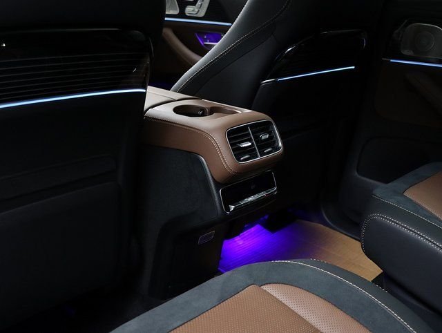 2026 Mercedes-Benz GLS AMG GLS 63 - Photo 16