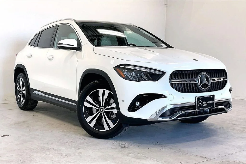 New 2026 Polar White Mercedes-Benz GLA 250 image 13