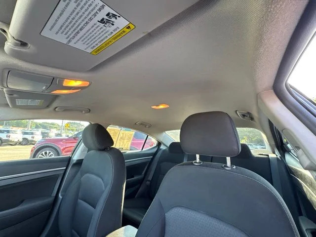 Used 2018 Black Hyundai SEL image 26