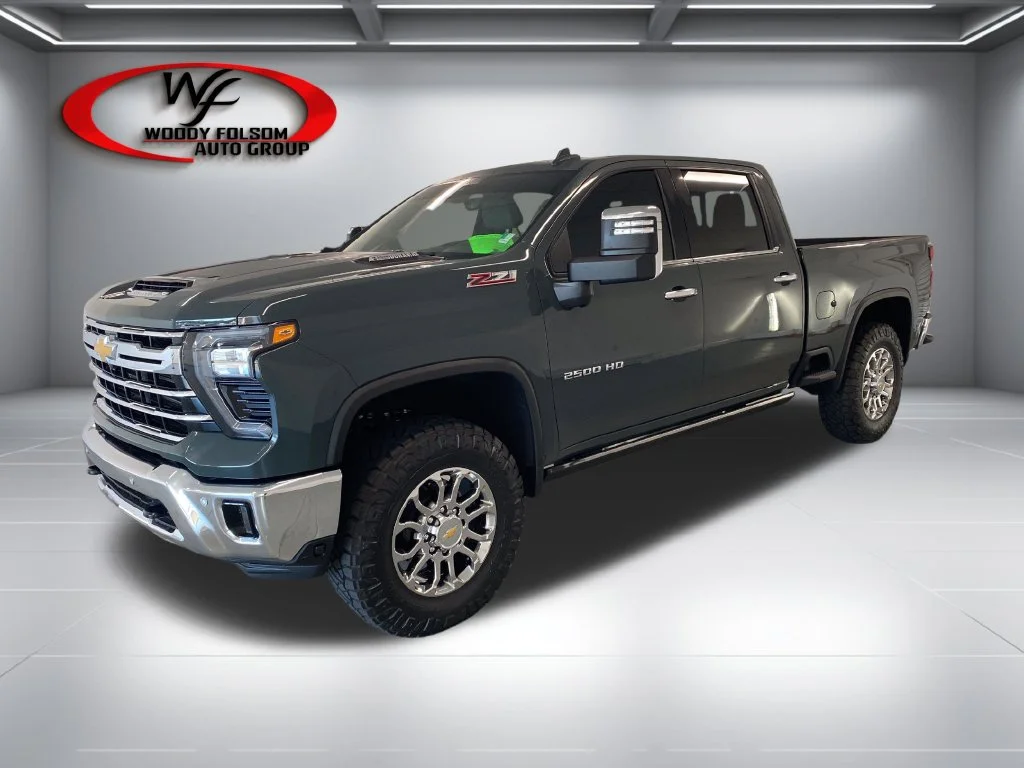 Used 2026 Gray Chevrolet LTZ image 3
