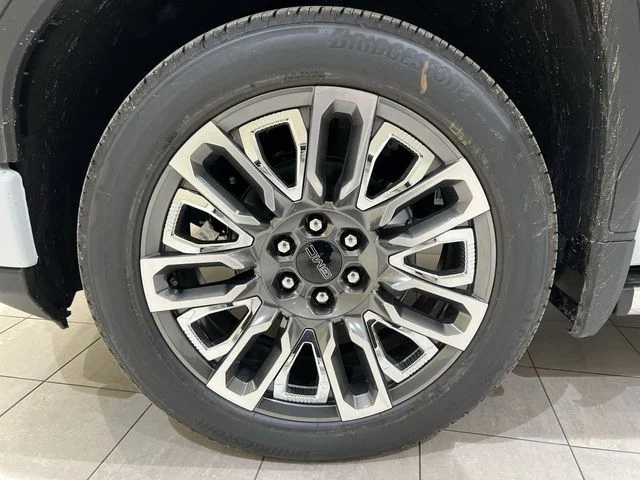 New 2026 White GMC Denali Ultimate image 30