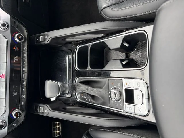 Used 2025 Black Kia SX-Prestige X-Line image 18