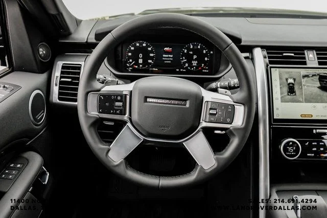 Used 2025 Santorini Black Metallic Land Rover S image 16