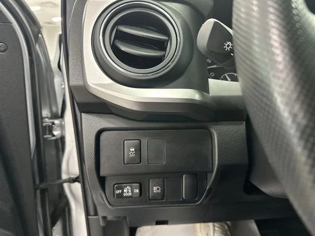 Used 2023 Silver Toyota SR5 image 21