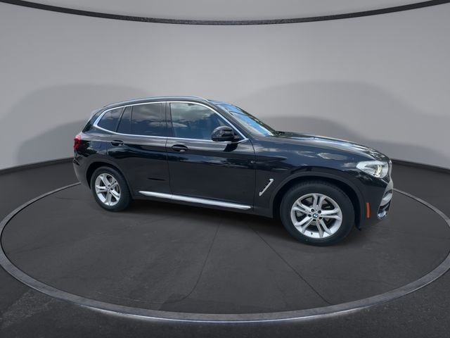 Used 2021 Black BMW sDrive30i image 9