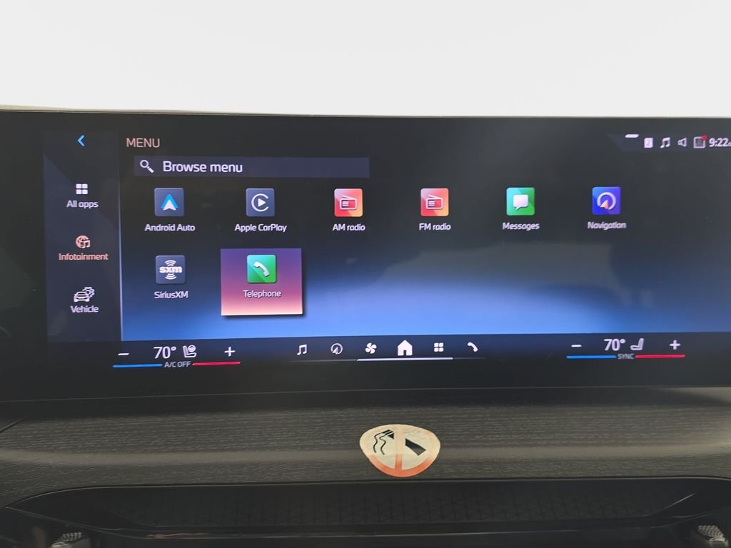 2025 BMW 3 Series 330i - Photo 23