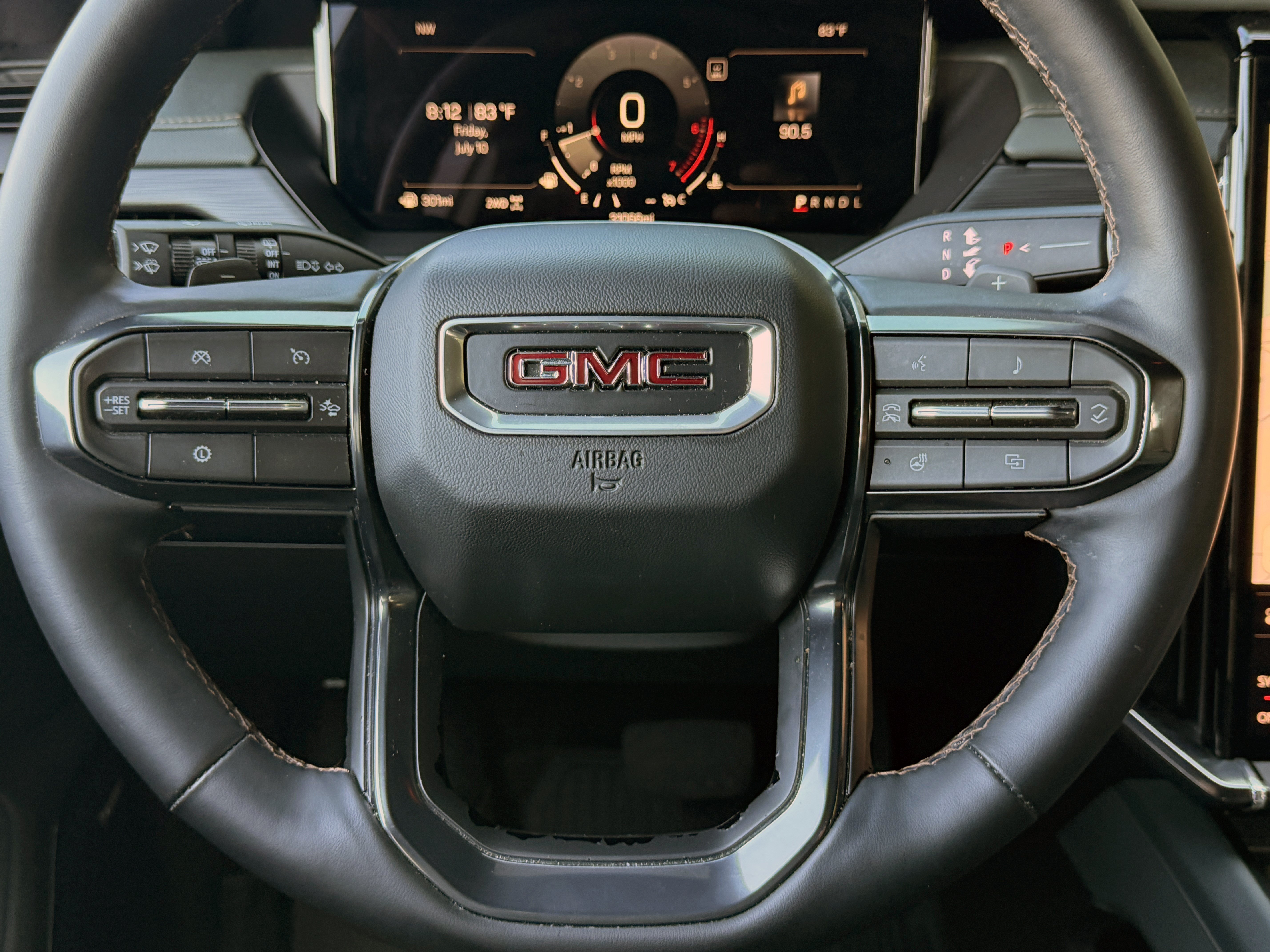 Used 2025 Sterling Metallic GMC AT4 image 22