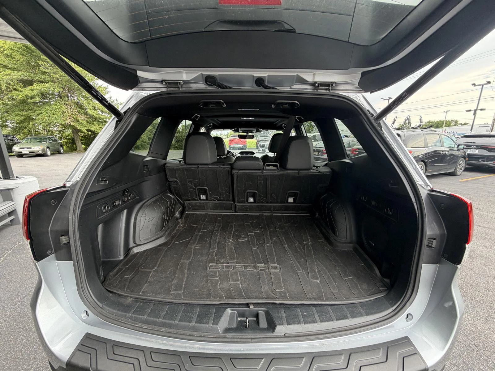 Used 2024 Magnetite Gray Metallic Subaru Wilderness image 8
