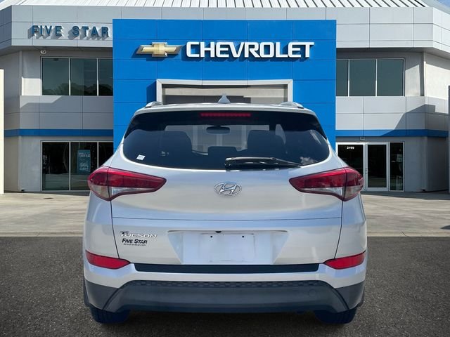 Used 2018 Silver Hyundai SEL image 5