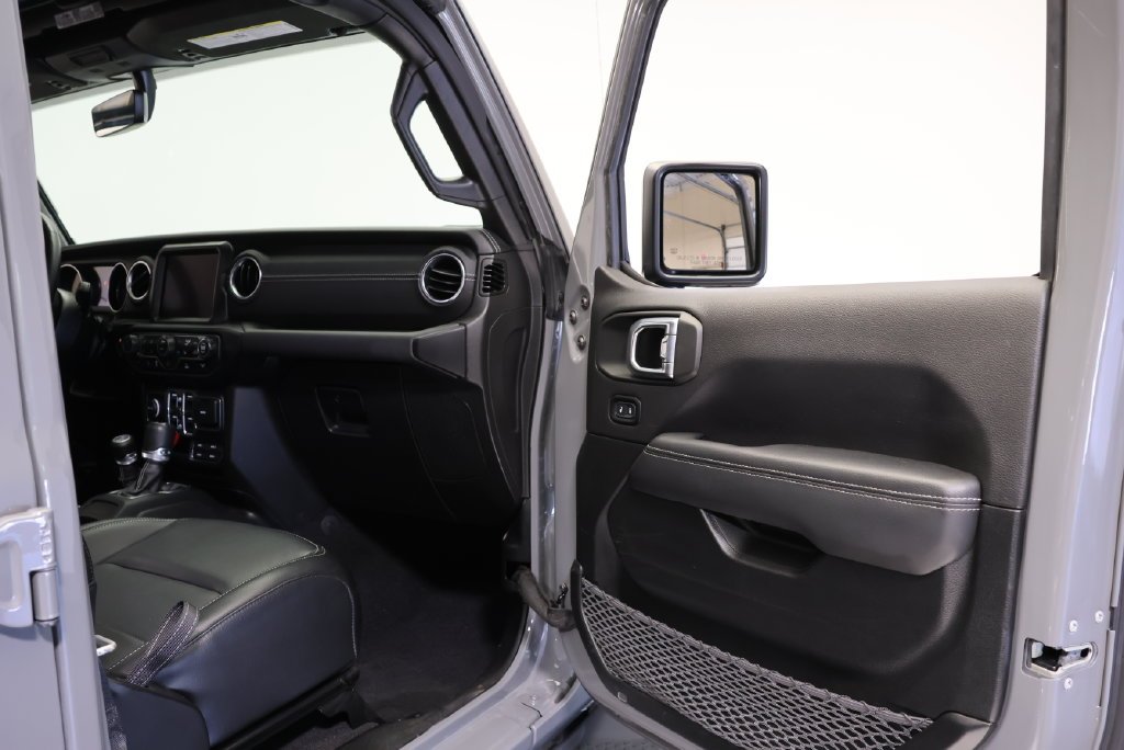 2023 Jeep Wrangler 4-Door Sahara - Photo 37