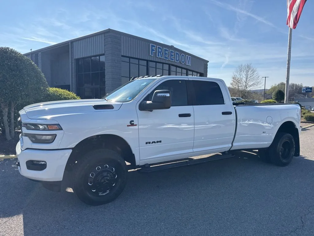 2026 RAM 3500 Big Horn 4X4 Crew Cab LWB's photo