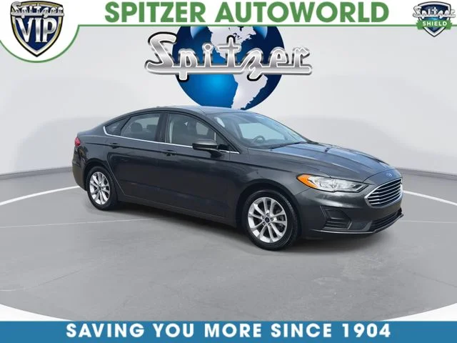 Used 2020 Ford Fusion SE with VIN 3FA6P0HD4LR248923 for sale in Hartville, OH