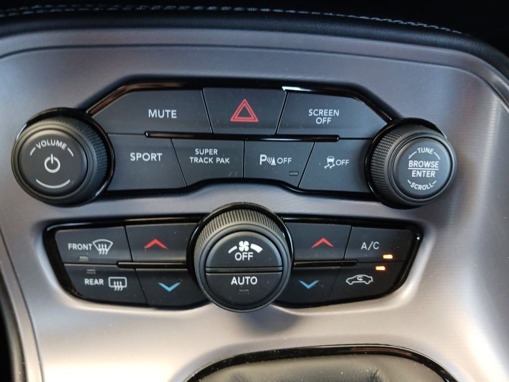 2023 Dodge Challenger R/T - Photo 24