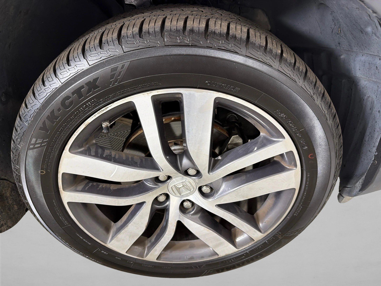 Used 2018 White Diamond Pearl Honda Touring image 14