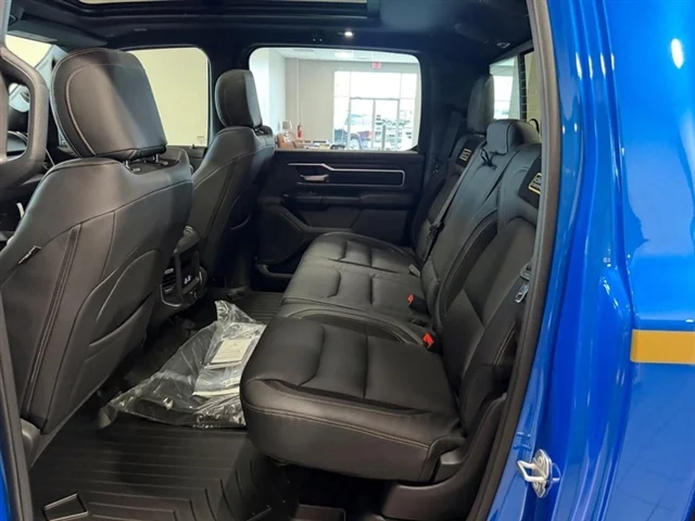 New 2026 Hydro Blue Pearl-Coat Exterior Paint RAM Big Horn image 9