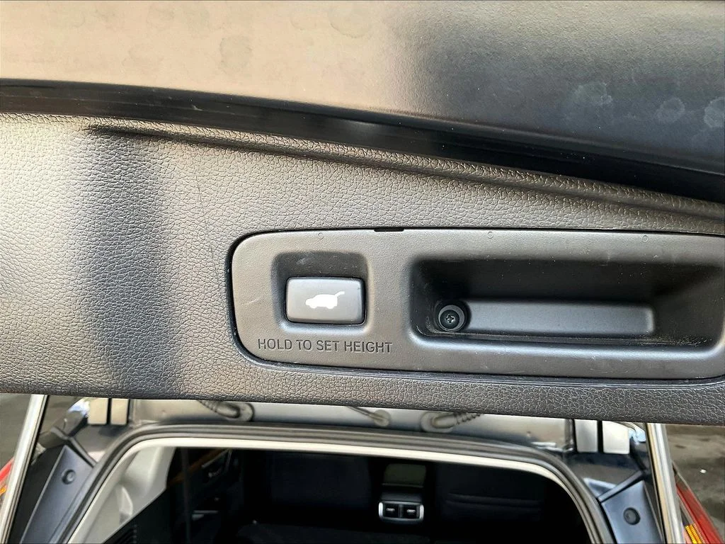 2021 Honda CR-V Touring - Photo 21