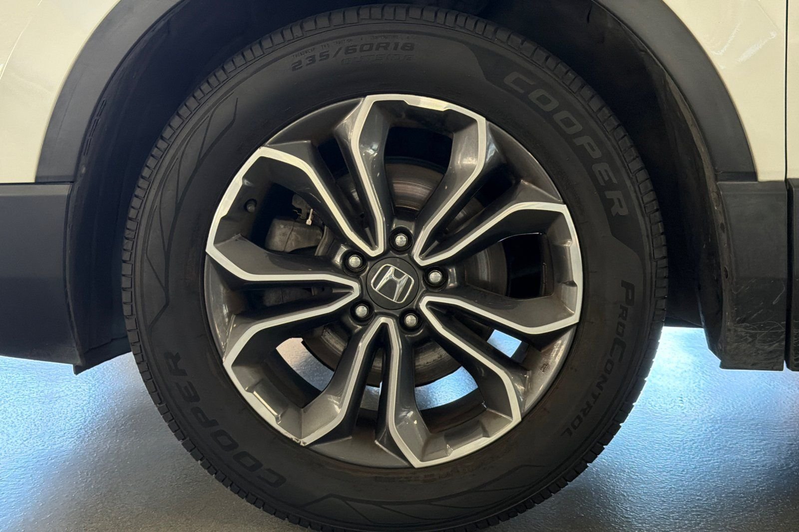 Used 2021  Honda EX-L image 36