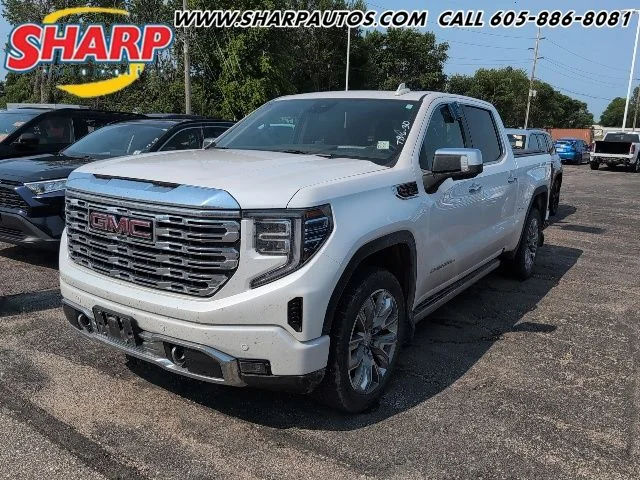 2023 GMC Sierra 4WD Crew Cab Short Box Denali's photo