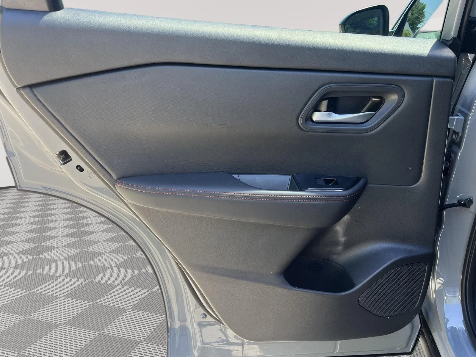 New 2026 Boulder Gray Pearl Nissan Rock Creek® image 10