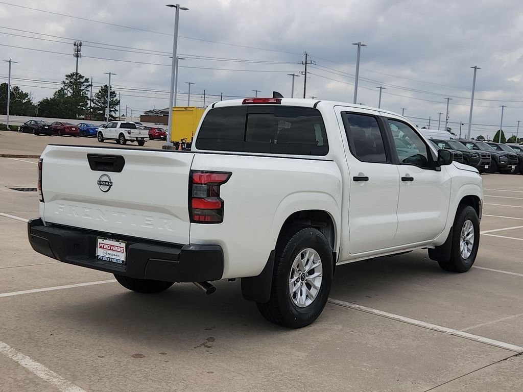 New 2026 Glacier White Nissan S image 6