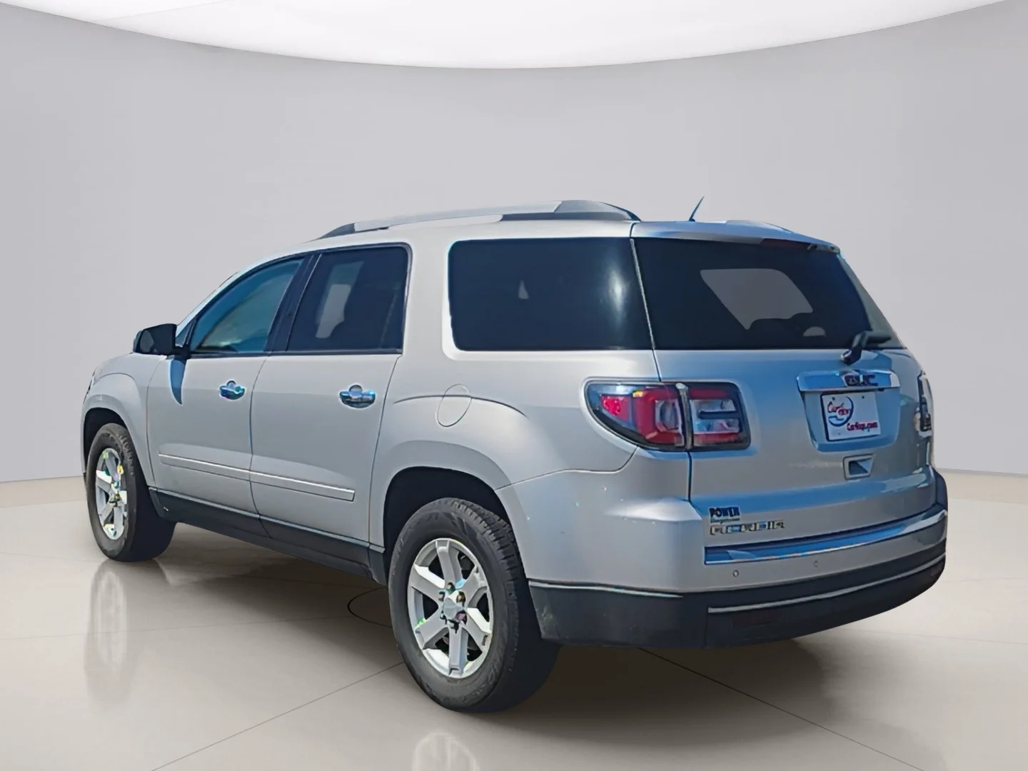 Used 2015 Silver Gmc SLE image 3