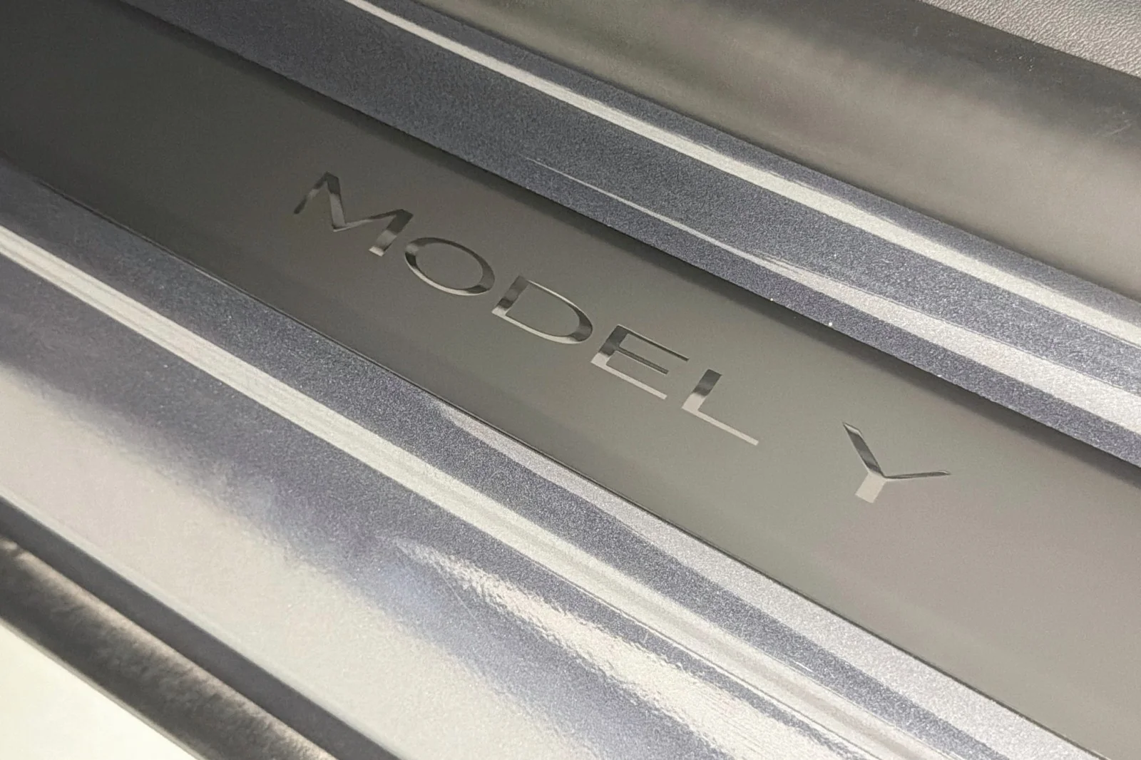 Used 2022 GRAY Tesla Performance image 20