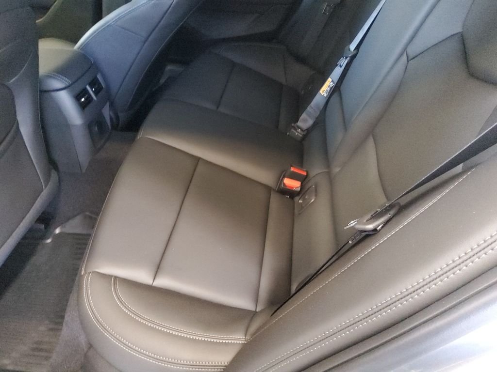 Used 2026 Silver Cadillac Luxury image 19