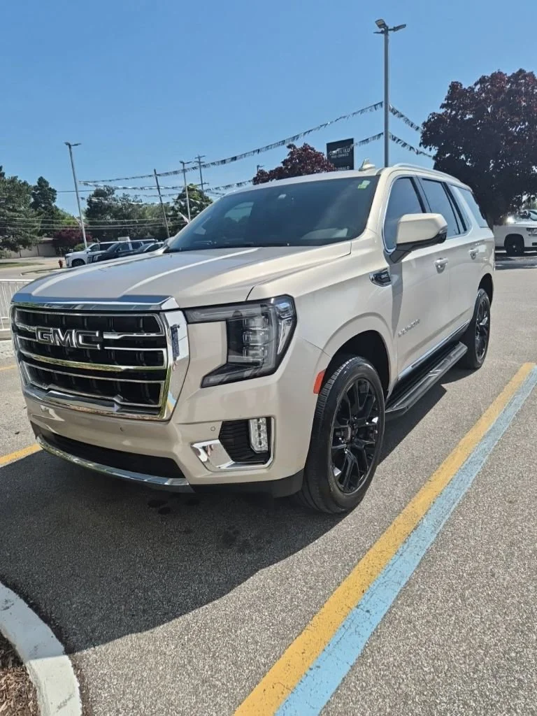 2022 GMC Yukon 4WD SLT's photo