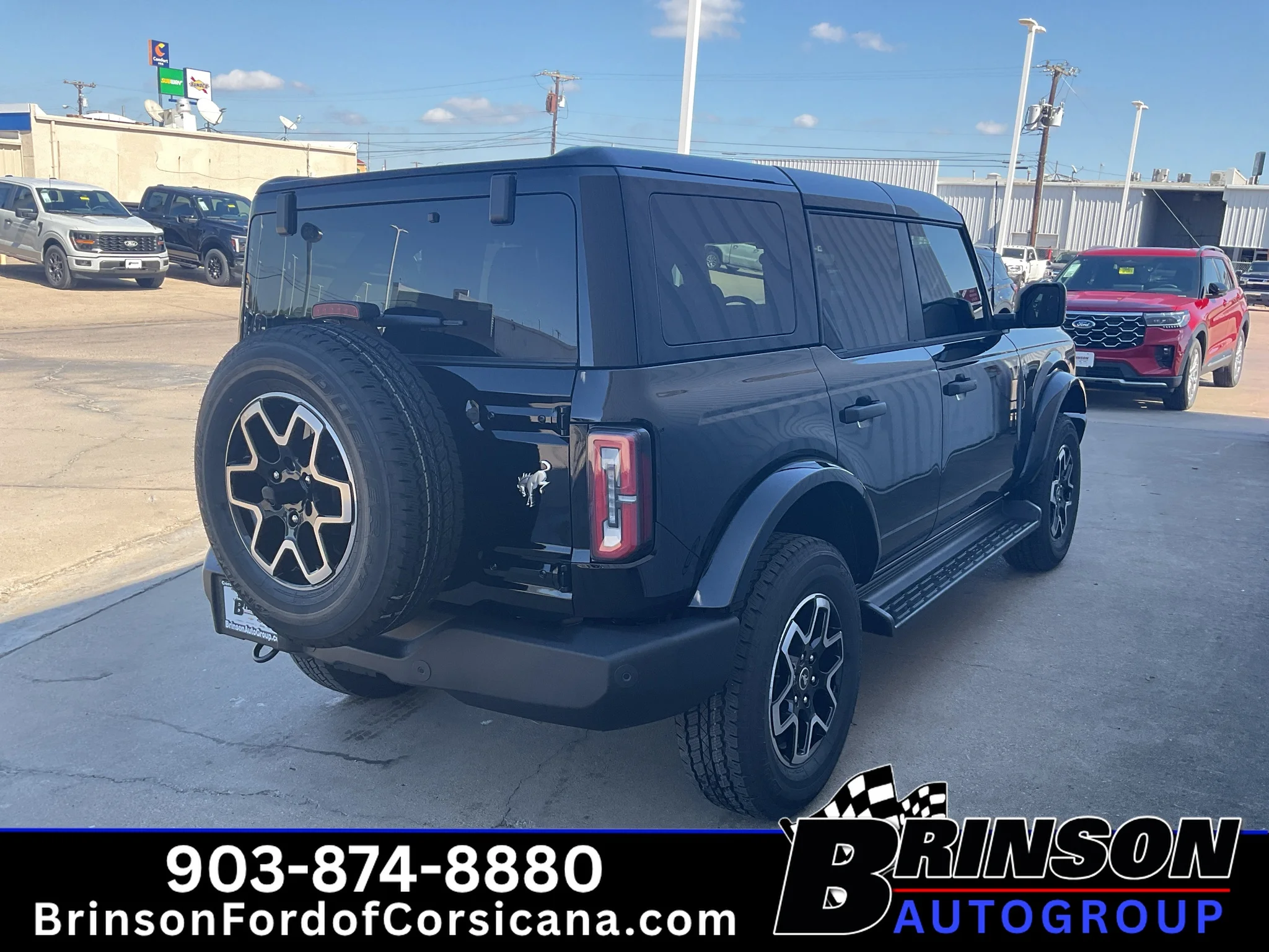 New 2026 Shadow Black Ford Outer Banks image 5