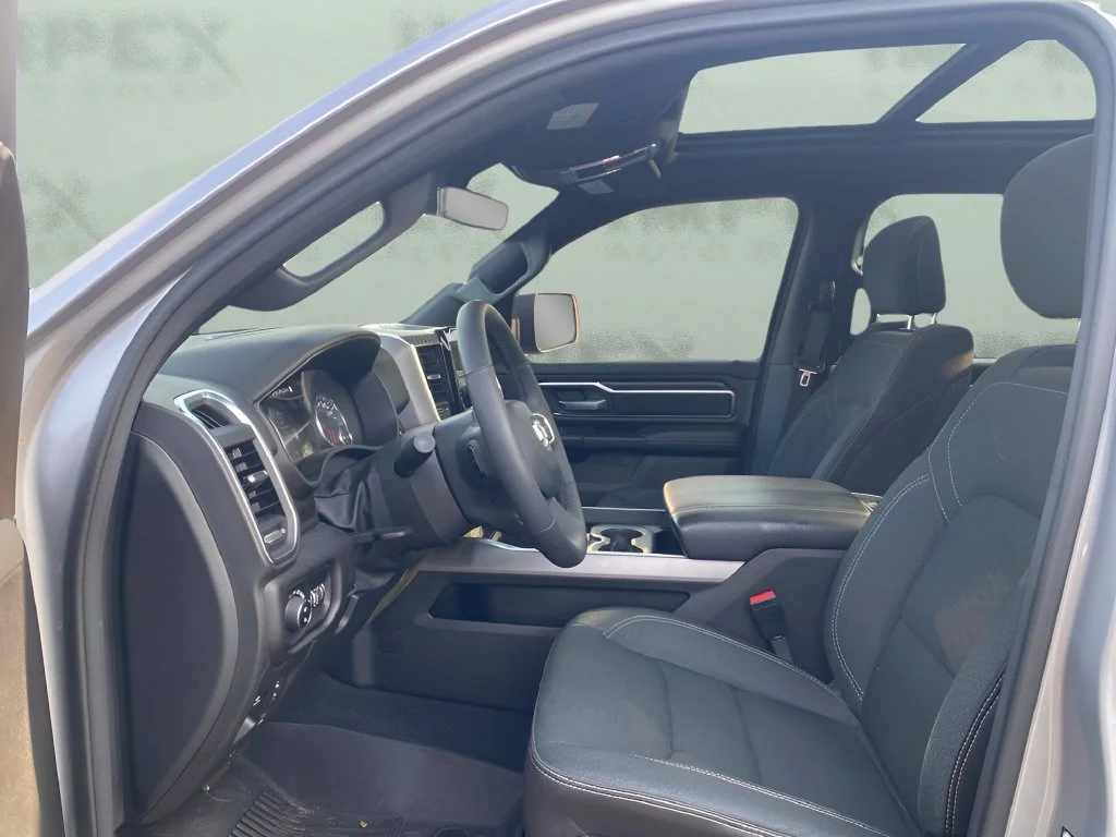 Used 2025  Ram Big Horn image 9
