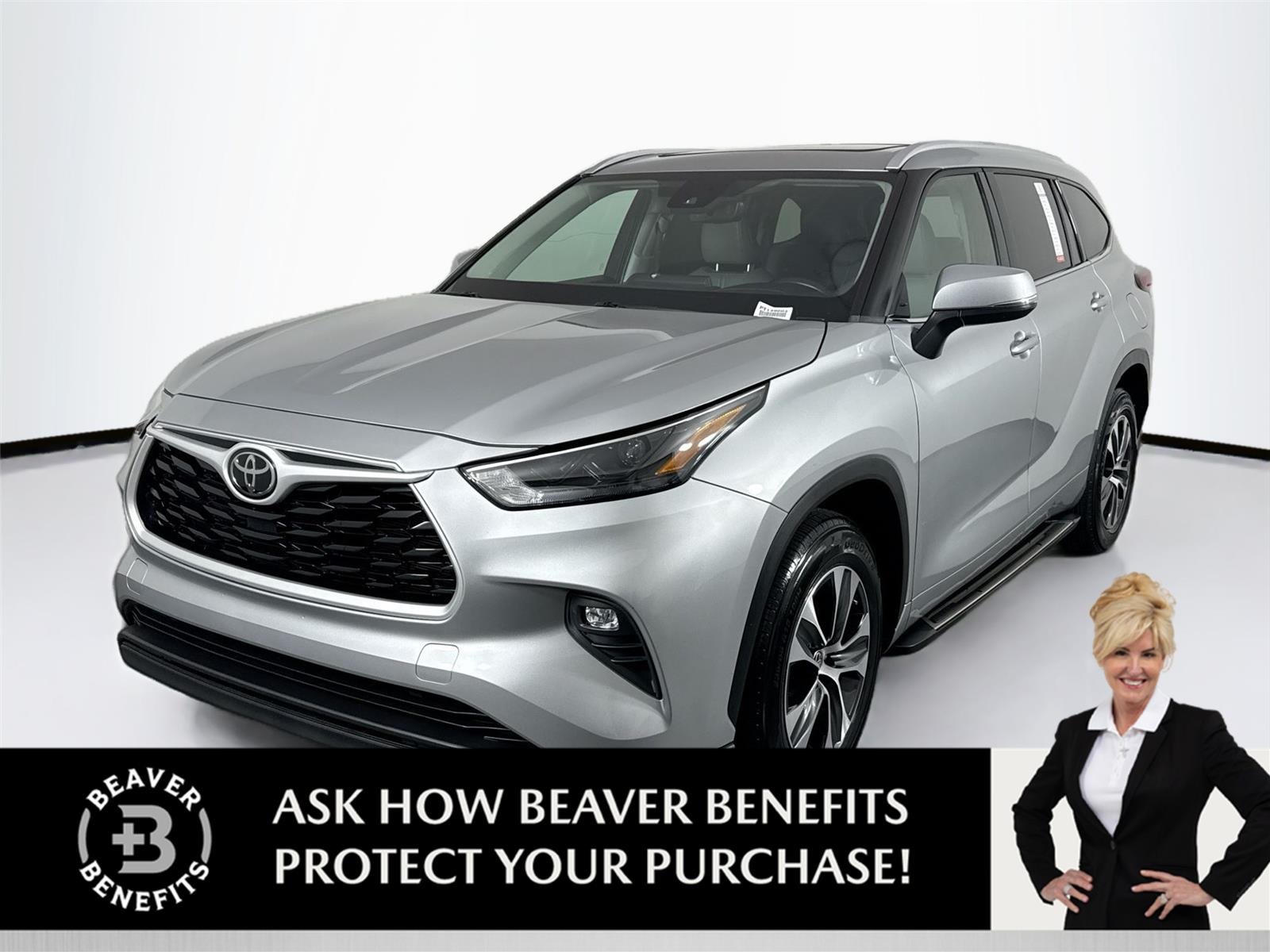 Used 2022 Celestial Silver Metallic Toyota XLE image 1
