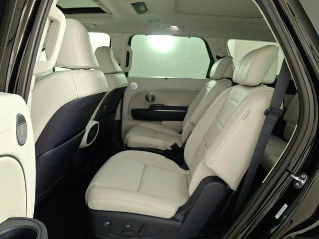 2026 Hyundai Palisade Calligraphy - Photo 8