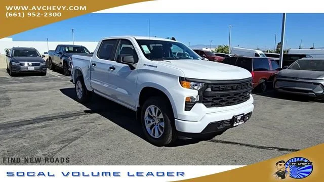2026 Chevrolet Silverado 1500 Custom Crew Cab Short Box's photo