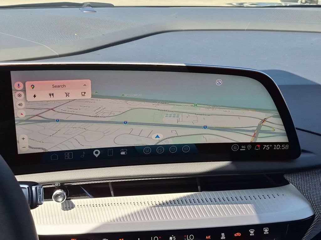 2027 Cadillac OPTIQ Luxury - Photo 13