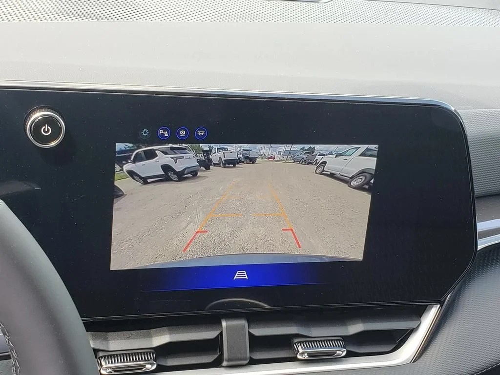 2027 Chevrolet Equinox LT - Photo 30