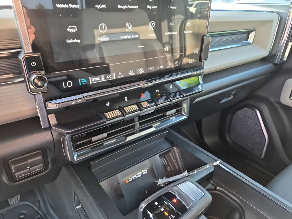 New 2026 GMC HUMMER EV Pickup 2X, photo 22