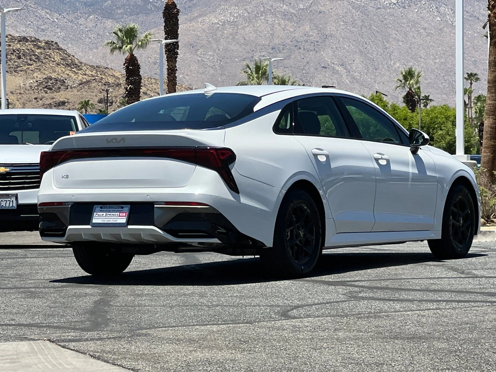 New 2026 White Kia LXS image 3