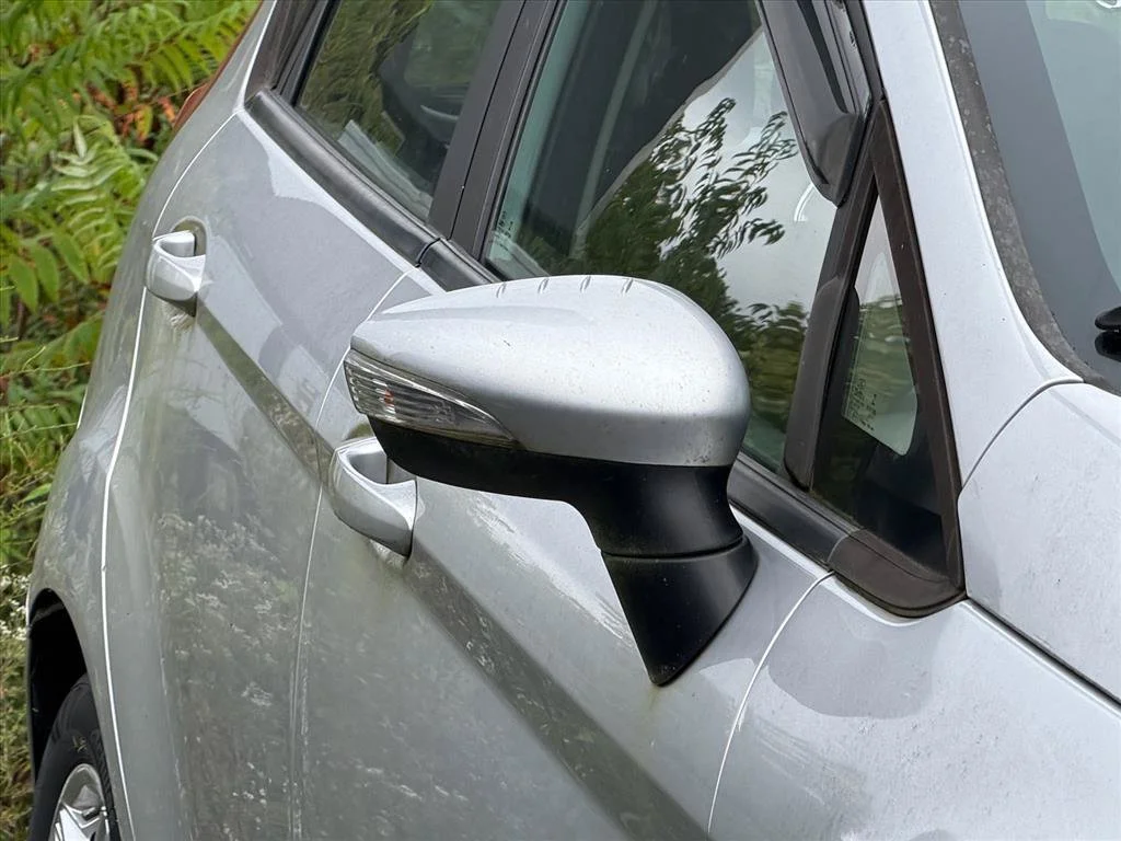 Used 2017 Silver Ford SE image 16