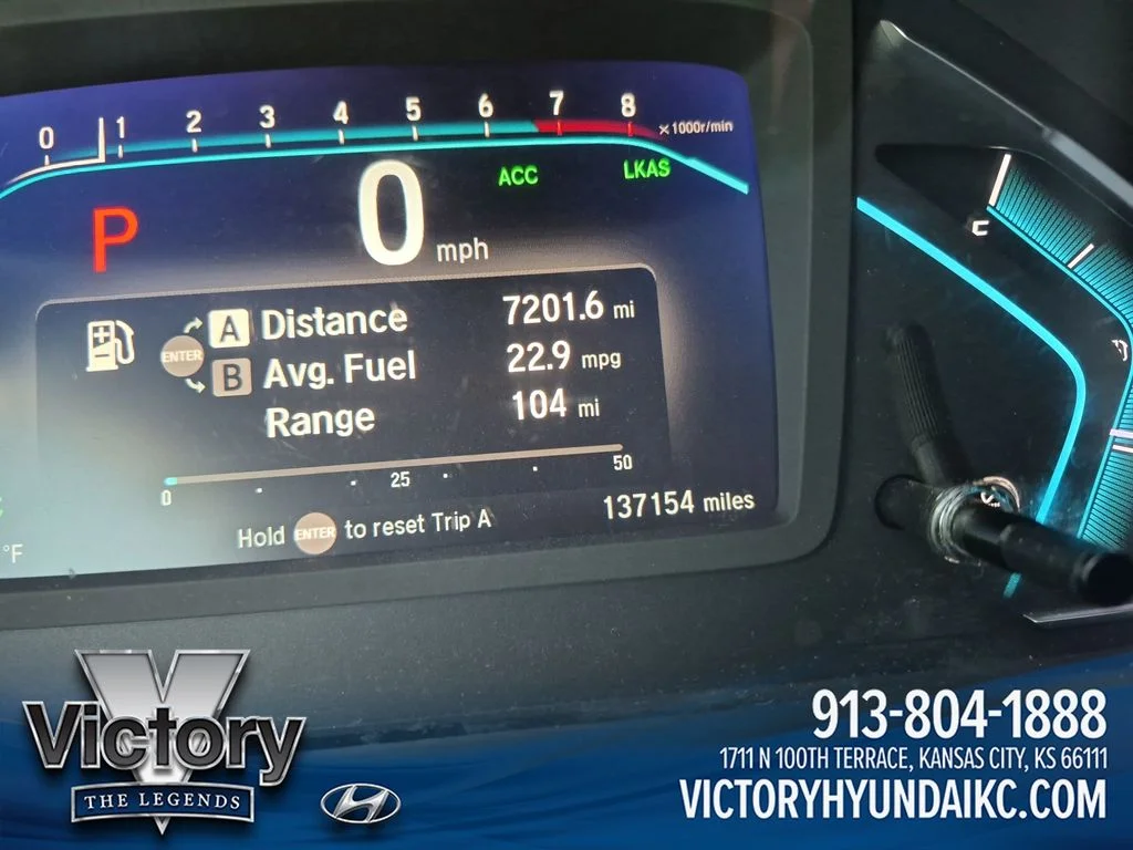 Used 2018  Honda EX-L image 16